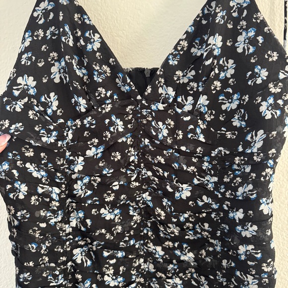 Emory Park Black and Blue Miriam Floral Ruched Midi Dress Size Large NWT - Picture 7 of 8